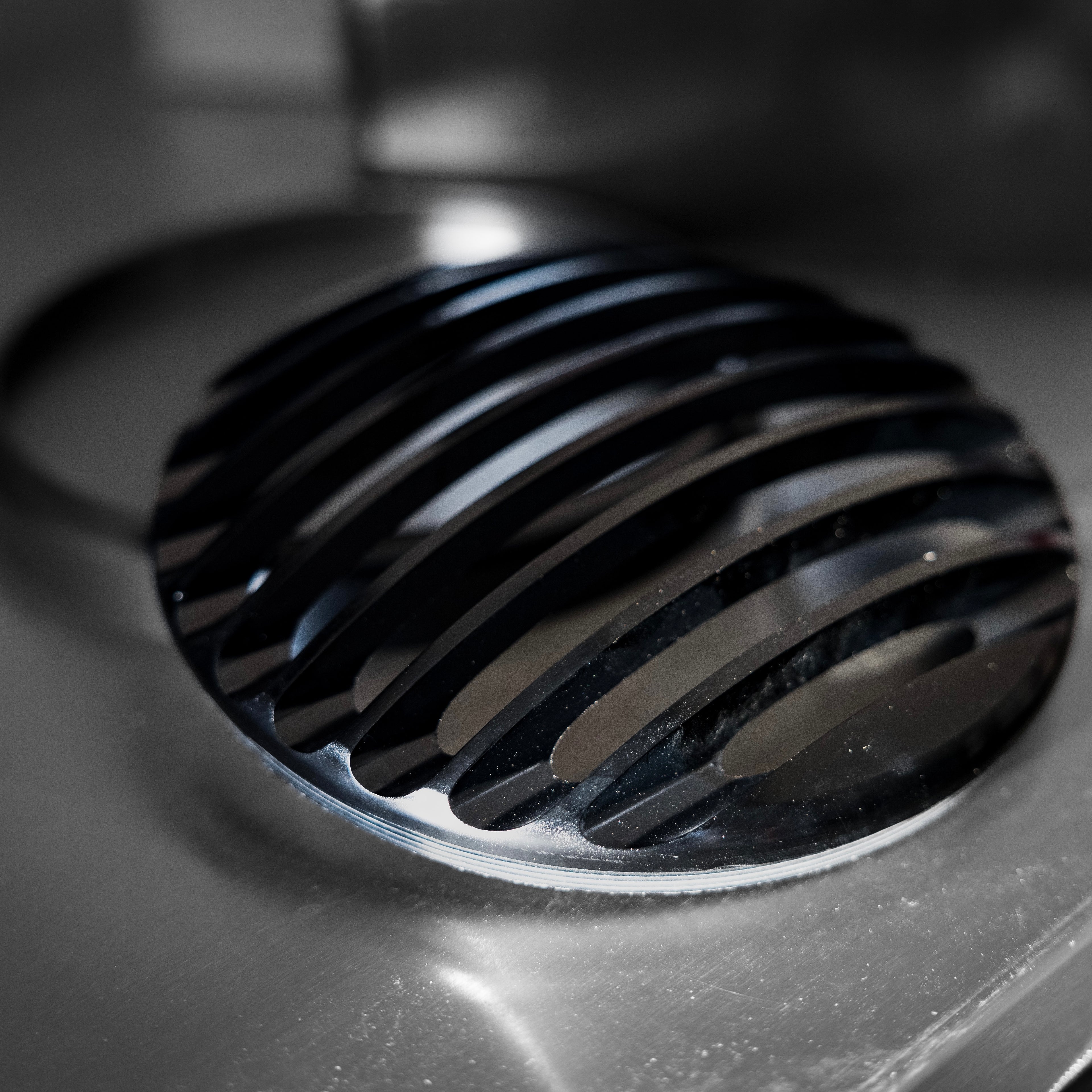 Harley Sportster Headlight Grill – Black Metal Guard (2004–2022)