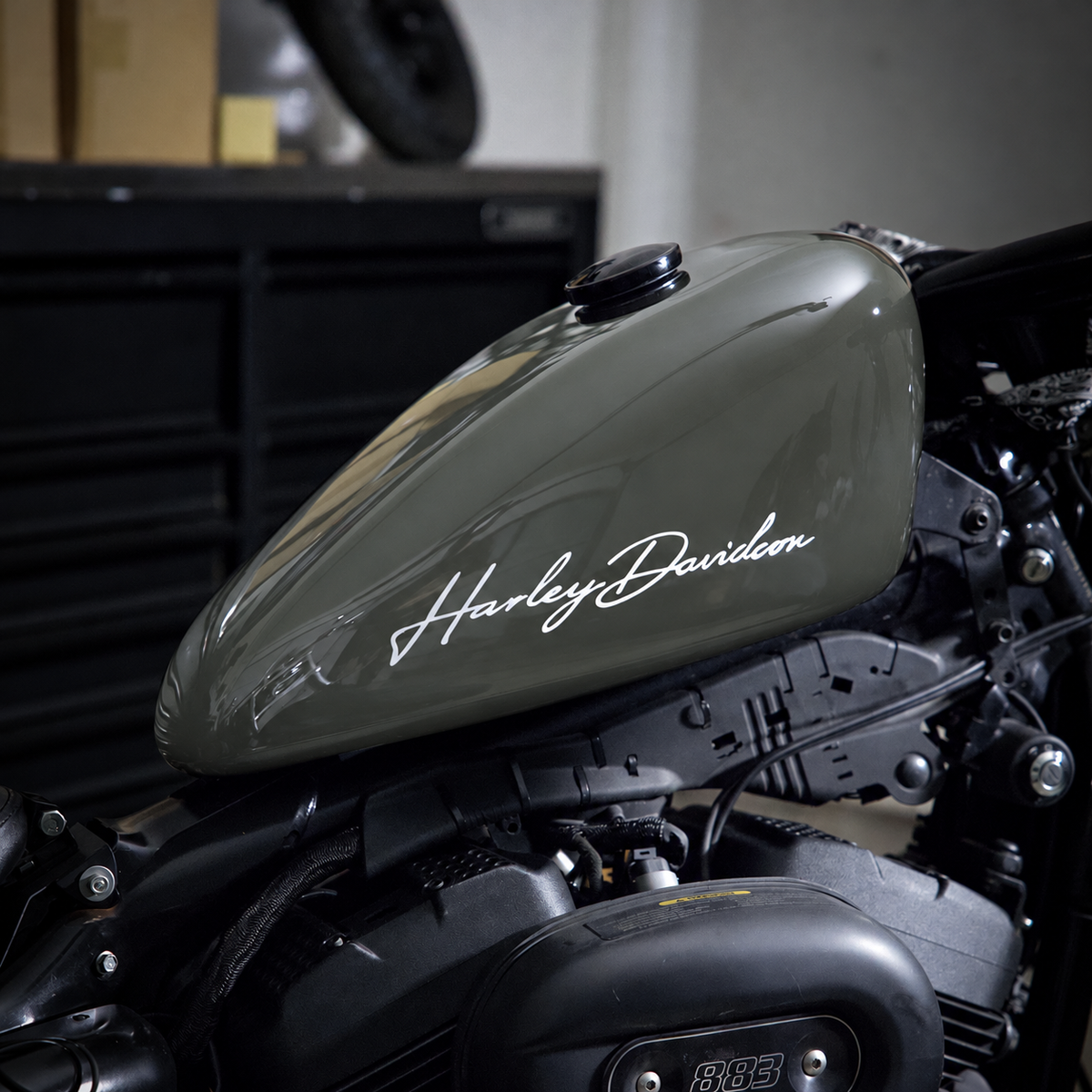 Nandez Signature Tank Cover — Gloss Military Green